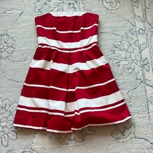 Vineyard Vines strapless striped dress Sz 10